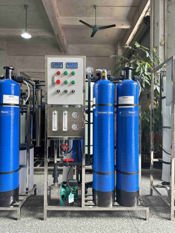 Sistema RO de 250 LPH con 2 FRP