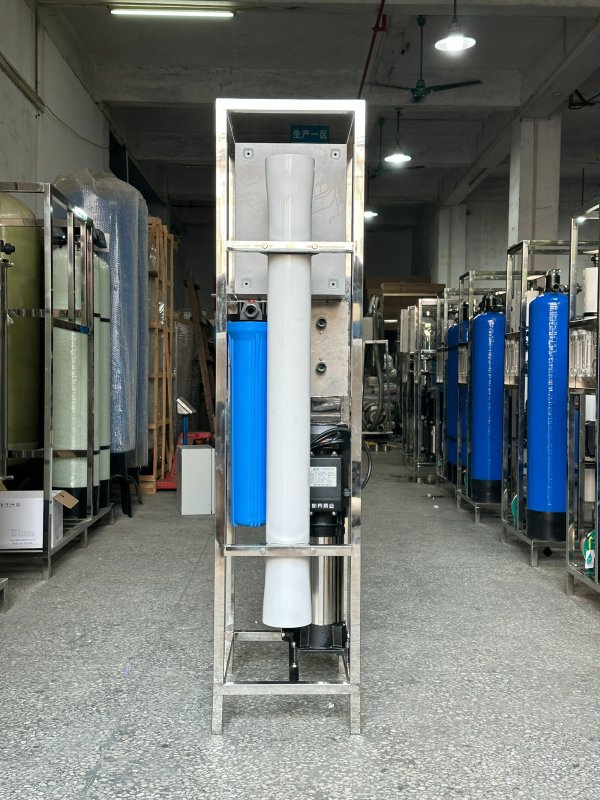 Sistema RO de 250 LPH con 2 FRP