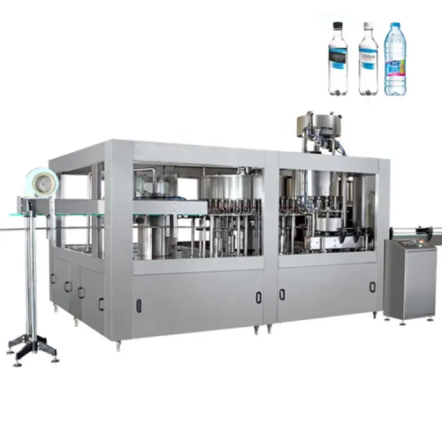 Máquina embotelladora de llenado de bebidas de agua mineral pura de botella de precio de proyecto llave en mano automática